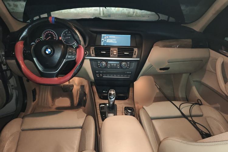 Used BMW X3 2011 xDrive35i Luxury Model Center Console