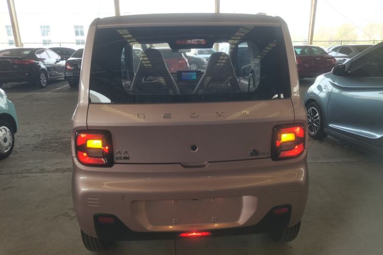 Used Geely Galaxy Panda 2023 Panda Mini 200km Endurance Bear Rear