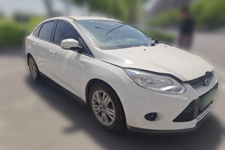 Used Ford Focus 2012 Sedan 1.6L Manual Comfort Model
