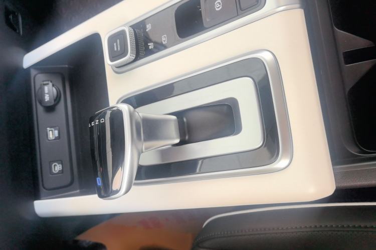 Used Hyundai ix35 2023 Musso 2.0L Deluxe Edition DLX