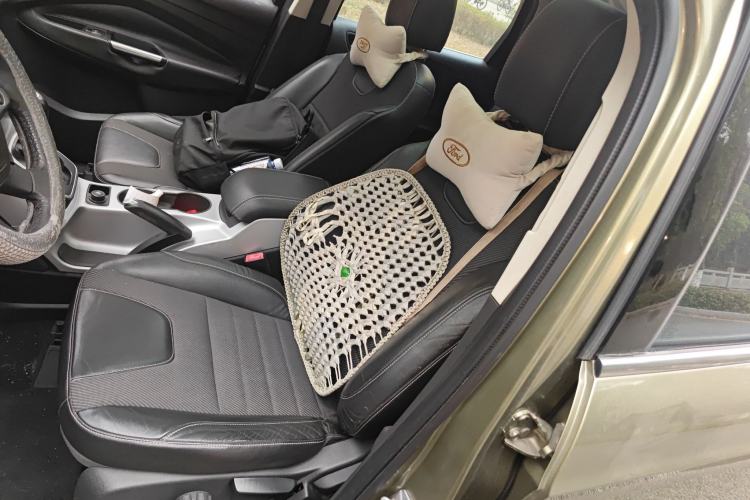 Used Ford Kuga 2013 1.6L GTDi Two-Wheel-Drive Trend Model