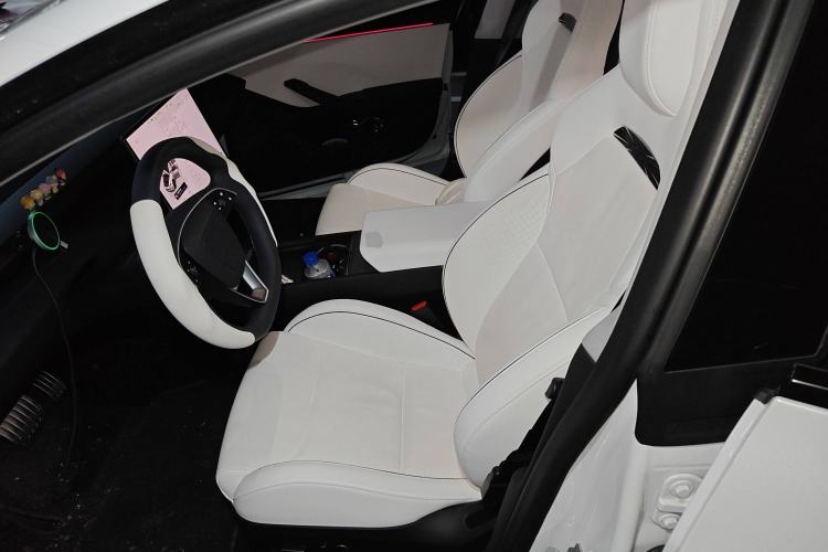 Used Tesla Model 3 2024 High-Performance All-Wheel-Drive Version
