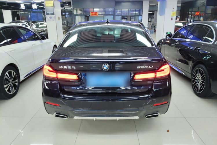 Used BMW 5 Series 2022 Second Facelift 525Li M Sport Package
