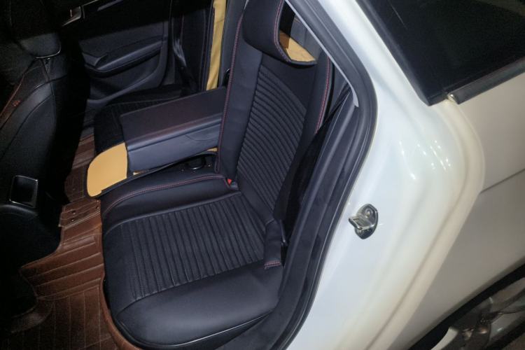 Used Audi A4L 2013 35 TFSI Automatic Comfort Model
