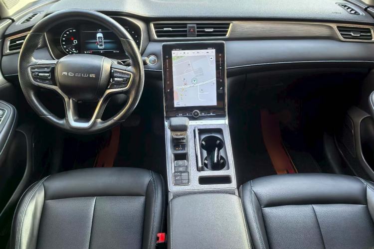 Used Roewe RX5 2020 PLUS 300TGI Automatic Ali National Trend Flagship Edition Interior 3