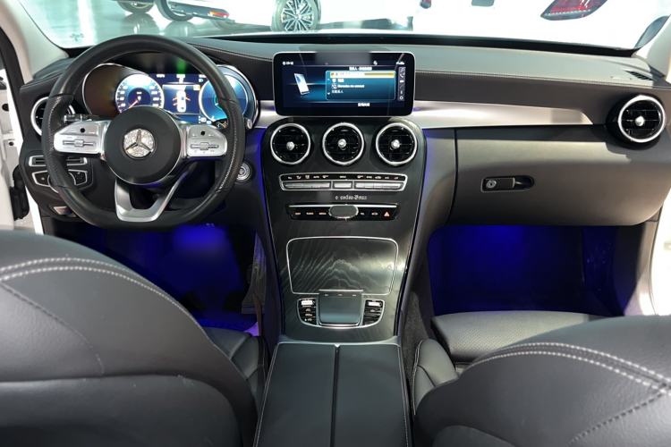 Used Mercedes-Benz C-Class 2021 C 260 L Sport Edition Center Console