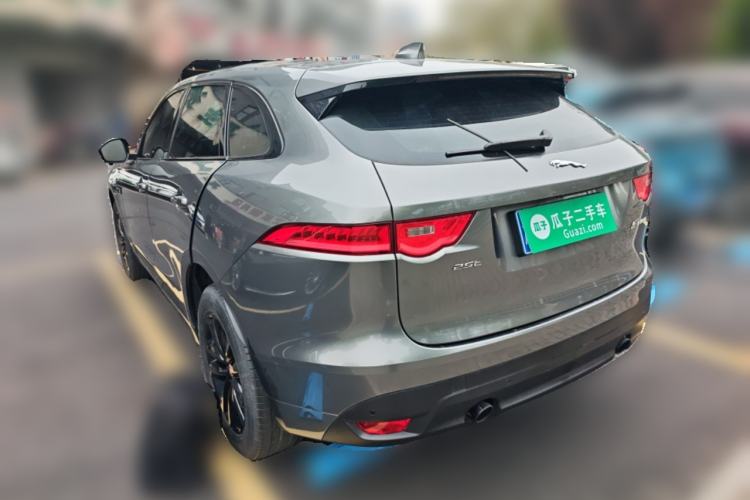 Used Jaguar F-PACE 2016 2.0T Two-Wheel-Drive R-Sport Sport Edition Rear Left 45 Deg