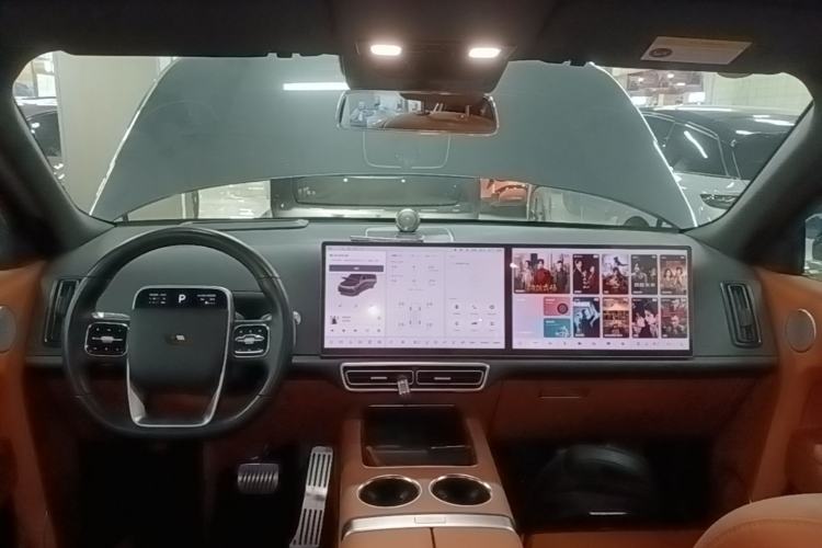 Used Li Auto L8 2023 Pro Model
