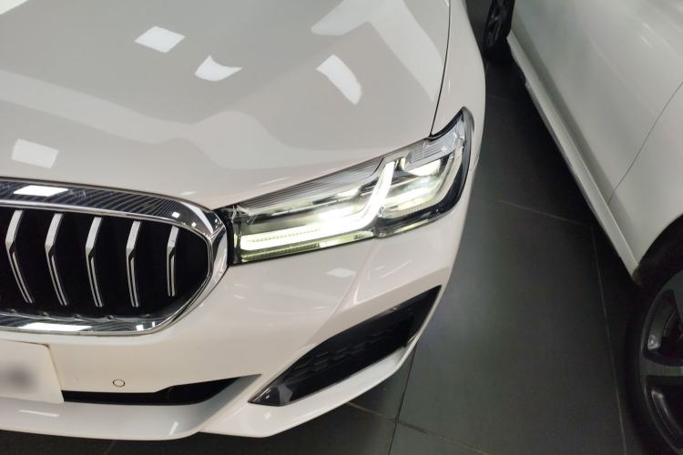 Used BMW 5 Series 2021 Restyled 530Li Luxury Edition M Sport Package Left Front Headlight