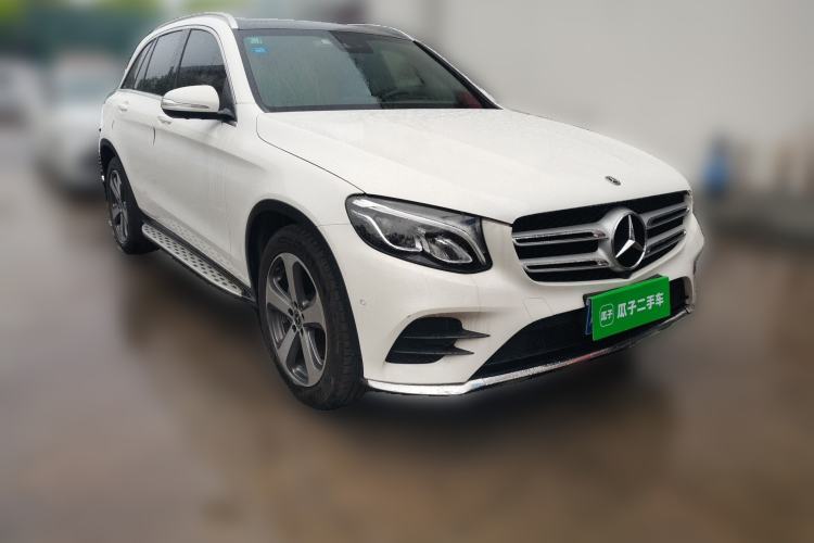 Used Mercedes-Benz GLC 2017 GLC 260 4MATIC Luxury Model

