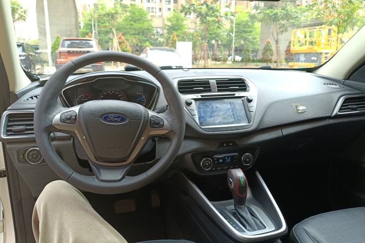 Used Ford Escort 2017 Happiness Edition 1.5L Automatic Fashion Version