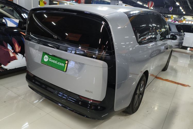 Used Li Auto MEGA 2024 Ultra Model