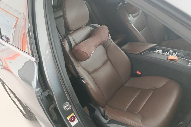 Used Volvo XC60 2021 T5 4x4 Smart Luxury Edition