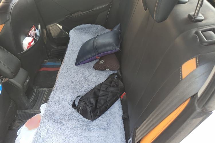 Used Baojun 310 2016 1.2L Manual Luxury Model Interior 4