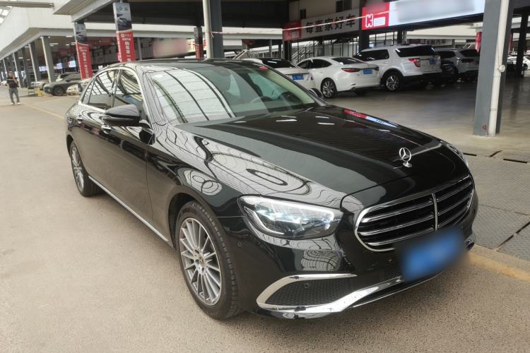 Used Mercedes-Benz E-Class 2023 E 260 L
