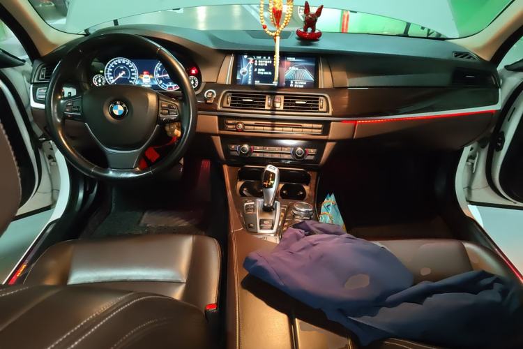 Used BMW 5 Series 2014 525Li Luxury Design Package
