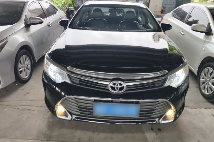 Used Toyota Camry 2015 2.0G Premier Edition Front