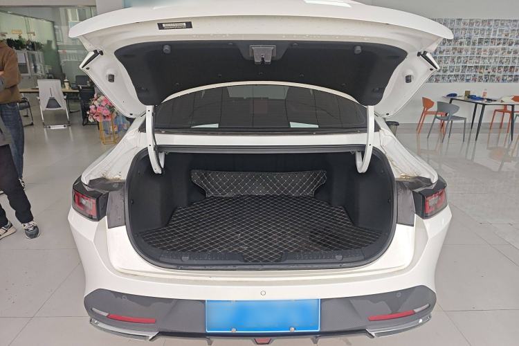 Used Changan Eado DD 2023 Blue Whale NE 1.5T GDI DCT Luxury Edition
