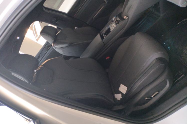 Used BYD Qin L 2025 DM-i Smart Drive 120KM Superior Model
