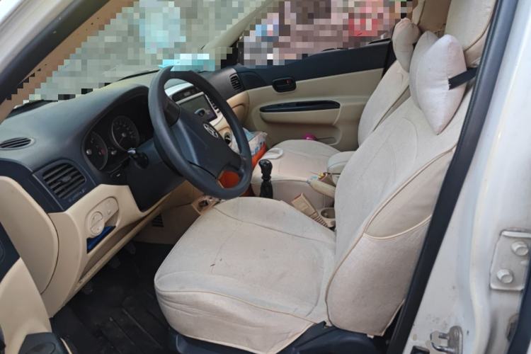 Used Hyundai Accent 2011 1.4 Manual Comfort Version
