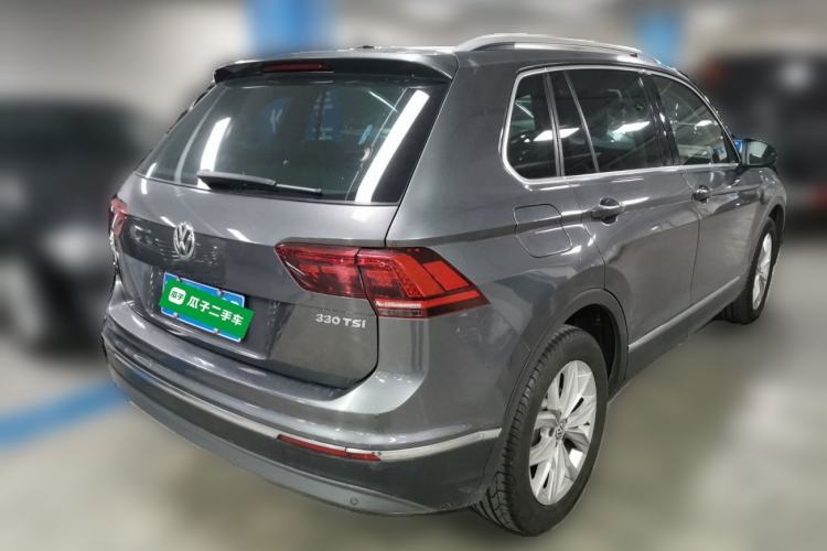 Used Volkswagen Tiguan 2018 330TSI All-Wheel-Drive Innovation Model Rear Right 45 Deg