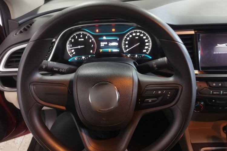 Used Buick GT 2015 15N Automatic Elite Version Steering Wheel