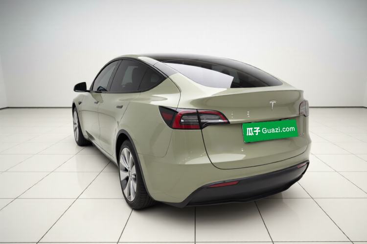 Used Tesla Model Y 2021 Standard Range Rear-Wheel Drive Version