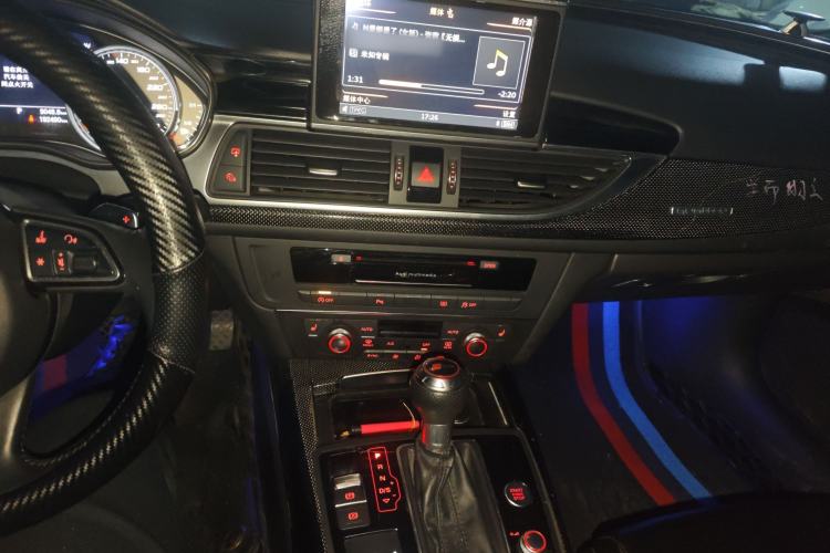 Used Audi A6L 2018 30th Anniversary Edition 45 TFSI quattro Sport model
