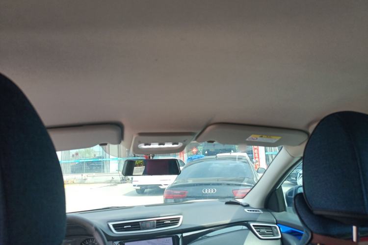 Used Nissan Qashqai 2016 2.0L CVT Elite Edition Headliner