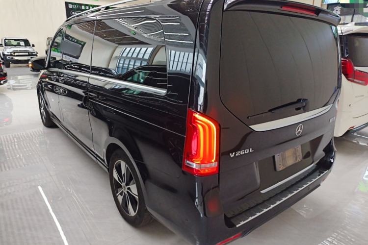 Used Mercedes-Benz V-Class 2020 V 260 L Long-wheelbase Luxury Edition