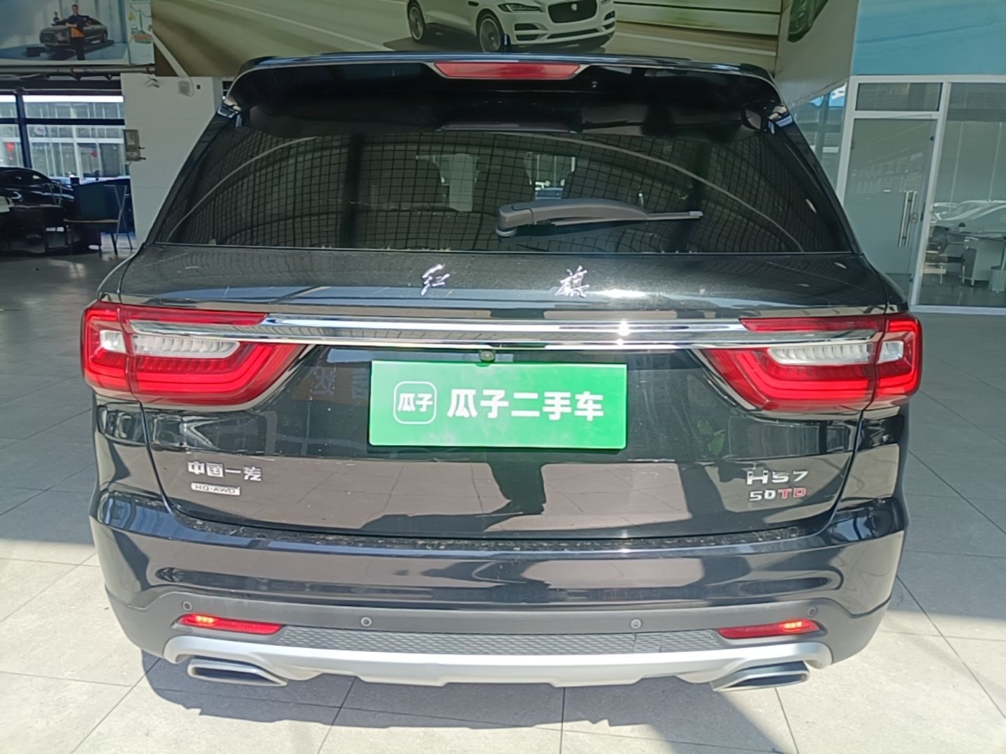 Hongqi HS7 2022 3.0T Automatic All-Wheel Drive ZhiLian Flagship Edition Five Seats — снимка 5