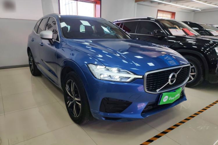 Used Volvo XC60 2018 T5 4x4 Smart & Sporty Edition Exterior 1
