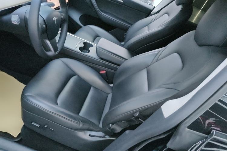 Used Tesla Model Y 2021 Long-Range All-Wheel-Drive Version 3D7