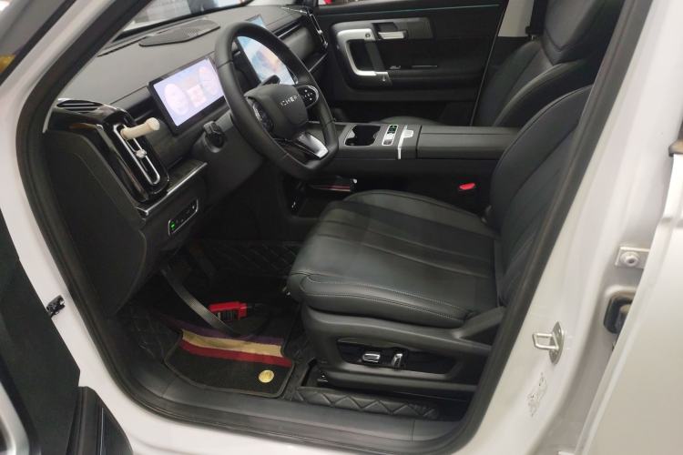 Used Chery Tiggo 7 C-DM 2025 1.5T 120KM Luxury Trim
