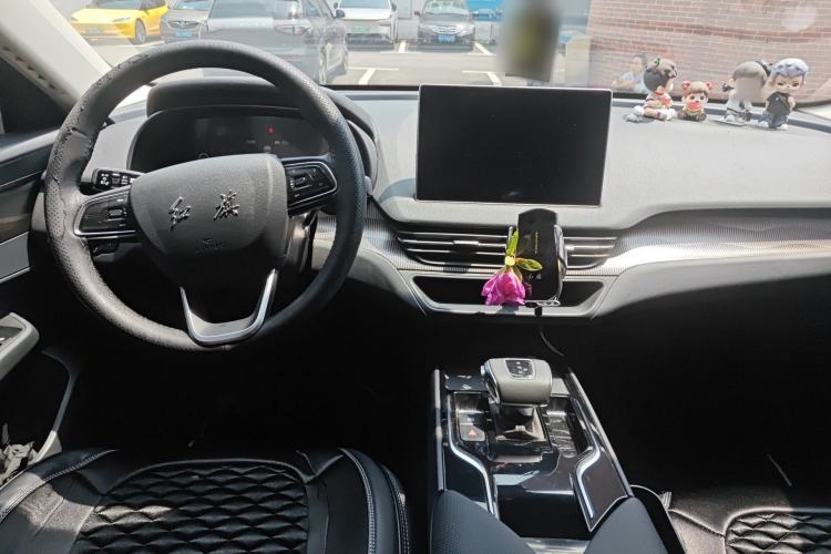 Used Hongqi E-QM5 2023 Revised Version Basic Travel Edition