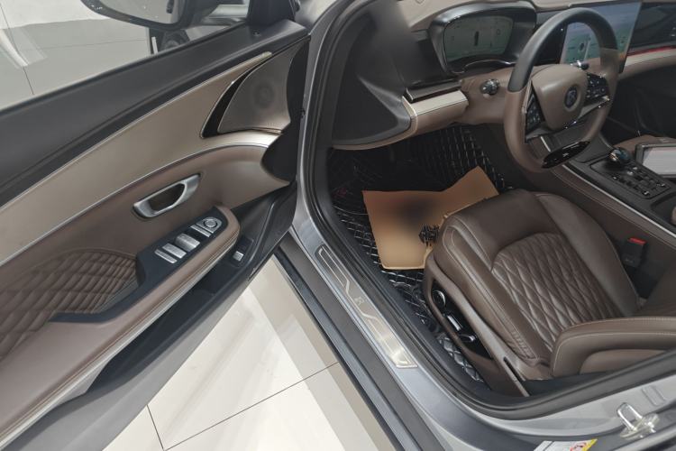 Used BYD Han 2023 DM-i Champion Edition 121KM Prestige Model