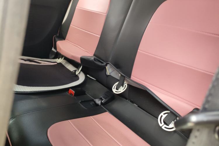 Used Wuling Hongguang MINIEV 2020 Enjoyment Model Lithium Iron Phosphate Left Rear Seat