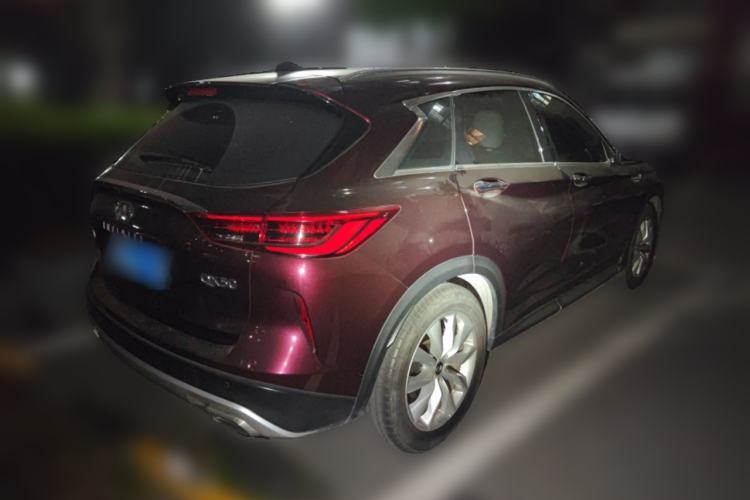 Used Infiniti QX50 2018 2.0T Two-Wheel Drive Fashion Edition Rear Right 45 Deg