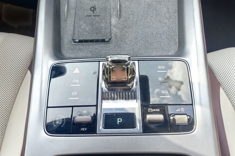 Used BYD Seal 2023 DM-i 1.5T 121km Flagship Model
