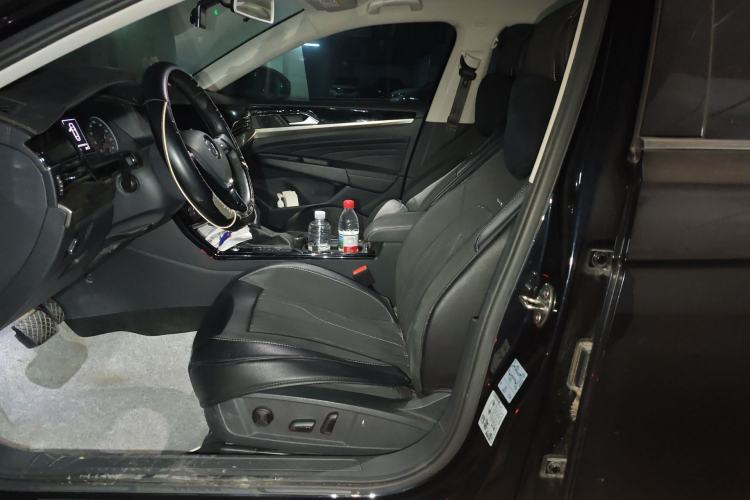 Used Volkswagen Passat 2020 330TSI Elite Edition China VI