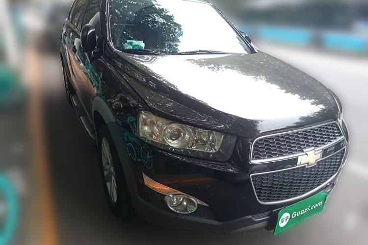Used Chevrolet Captiva 2014 2.4L 4x4 Flagship Edition 7 Seats
