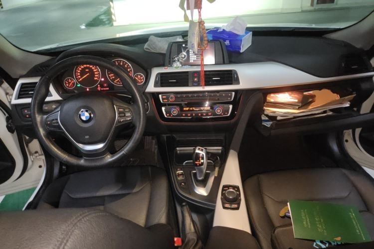 Used BMW 3 Series GT 2017 320i Sport Edition