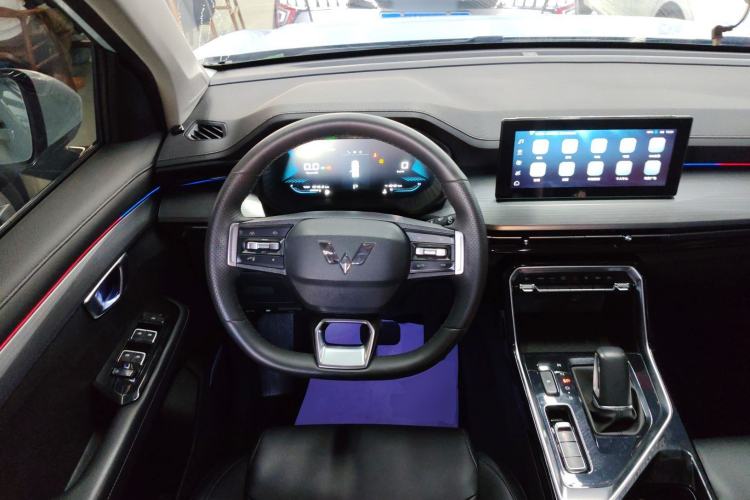 Used Wuling Asta 2022 2.0L DHT Electric-Speed Version