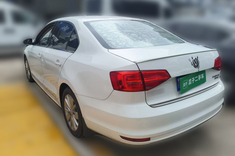 Used Volkswagen Sagitar 2015 1.6L Automatic Fashion Model Rear Left 45 Deg