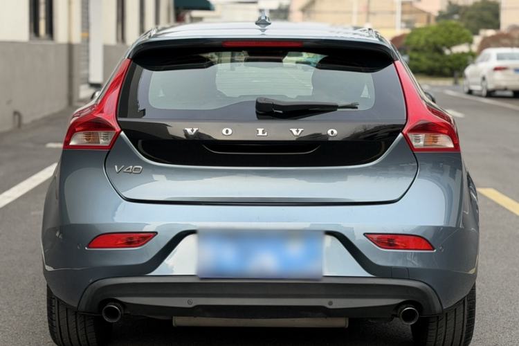 Used Volvo V40 2014 2.0T Zhiya Edition