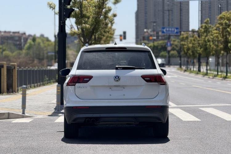 Used Volkswagen Tiguan L 2019 330TSI Automatic Two-Wheel Drive Luxury Edition China VI Standard