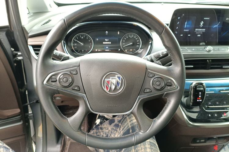 Used Buick GL8 2022 Land Business Class 652T Luxury Model Steering Wheel