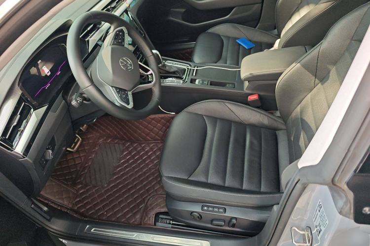 Used Volkswagen FAW-Volkswagen CC 2024 Estate Car 380TSI Hunter's Heart Edition