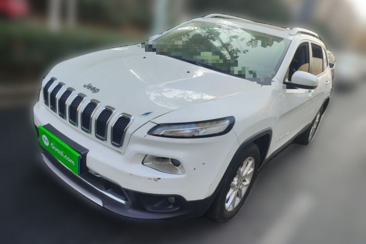 Used Jeep Cherokee 2017 2.0L Superior Edition
