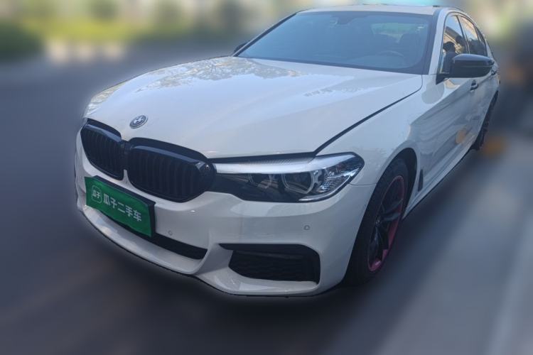 Used BMW 5 Series 2018 525i M Sport Package Guazi used car, China used car export, Used car for sale, Used cars, Cheapest cars for sale